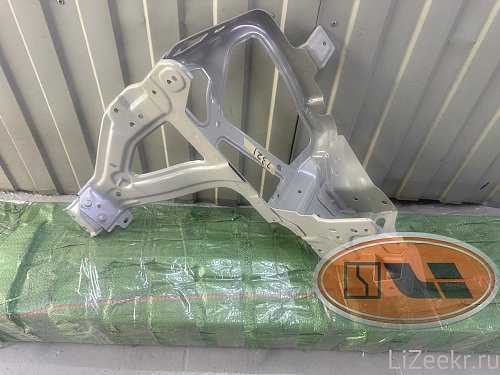 Кронштейн фары правый zeekr 001 рестайлинг 2024