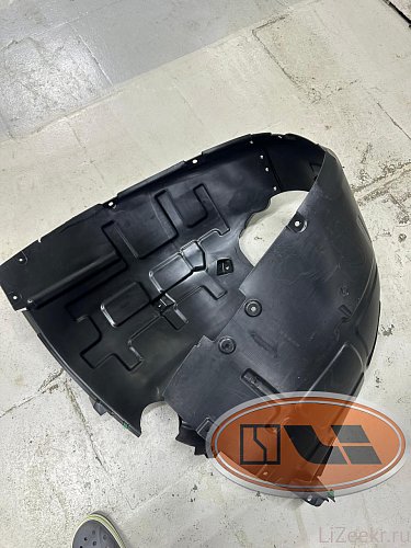 Подкрылок передний RH zeekr 001 rest