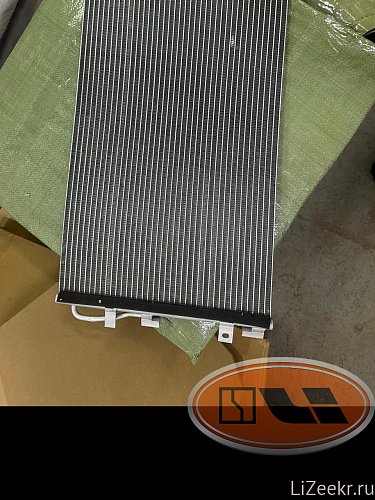 Радиатор кондиционера Lixiang L9