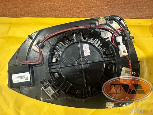 Зеркальный элемент RH zeekr 001 (атермальное)