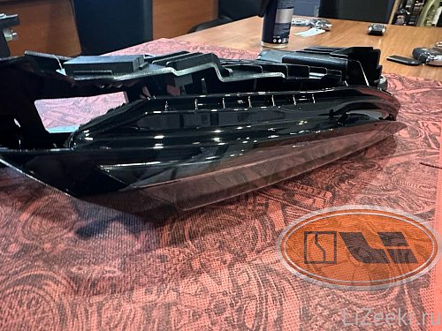 Передний правый указатель поворота LiXiang