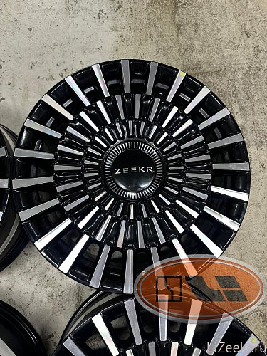 Диски R20 zeekr 009 оригинал