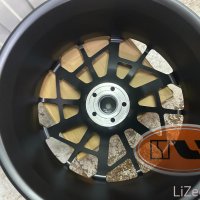 Диски R22 Zeekr 001