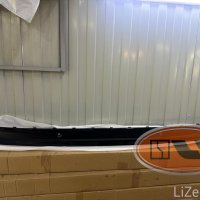 Центральный молдинг заднего бампера zeekr 009