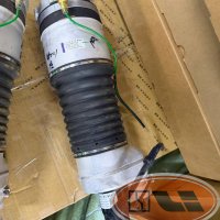 Амортизатор передний правый Zeekr 001 рест