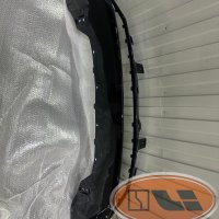 Нижняя часть переднего бампера Zeekr X