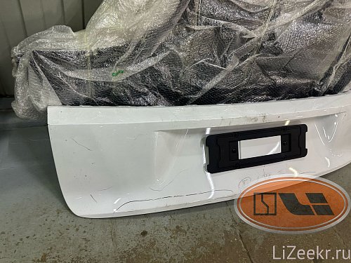 Накладка на крышку багажника Lixiang L7 rest