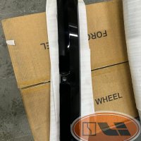 Молдинг переднего бампера центральный Zeekr 001