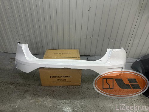 Верхняя часть заднего бампера на Zeekr 001