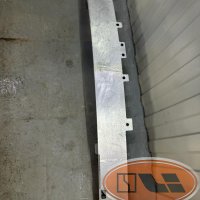 Усилитель переднего бампера zeekr 001