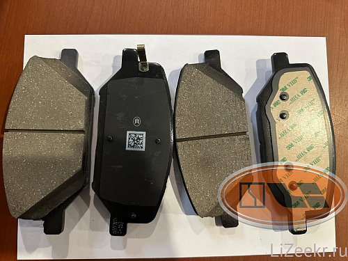Колодки передние тормозные Zeekr 001 не brembo