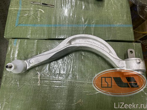Рычаг передний кривой LH zeekr 001/009