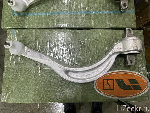 Рычаг передний кривой LH zeekr 001/009