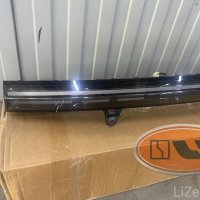 Задний фонарь центральный LiXiang L9